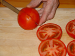 Los tomates por la mitad