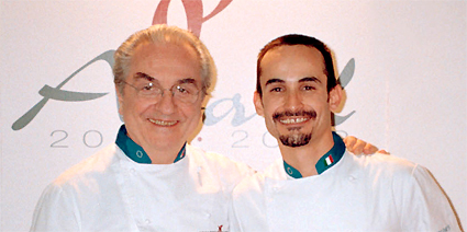 Gualtiero Marchesi y el representante español, Luis Salinero