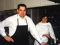 Los hermanos Isabel y Joan Juncá del restaurante Ca LŽEnric