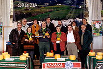 jurado y ganadores del concurso de queso