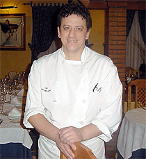 Santiago López, jefe de cocina y propietario