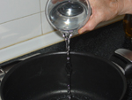 Tres vasos de agua: 750 ml
