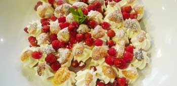 Profiteroles con fresas