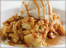 apple crumble con helado