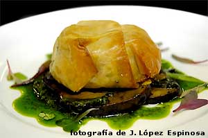 Humita de choclo ahumado y hongos Portobello