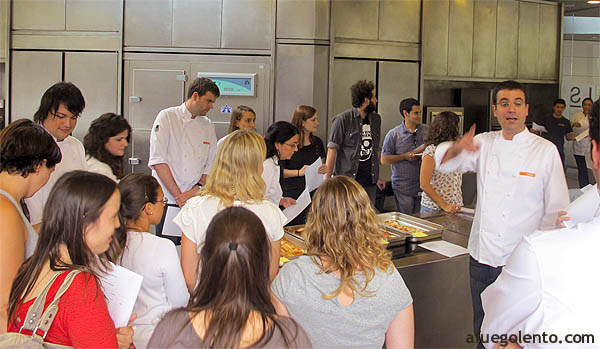 Un momento del último encuentro de becarios en junio 2011