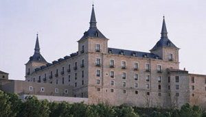 El imponente Palacio Ducal Parador