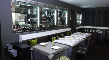 Sala de El Pato Laqueado