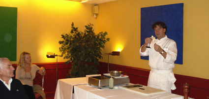 Koldo Royo impartiendo los cursos de la pasada Navidad