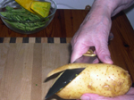 A pelar patatas