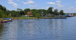 Lago Ypacarai, San Bernardino