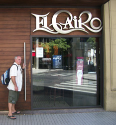 En el café ?El Cairo?