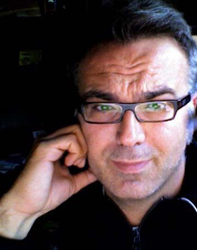 Julio Estrela, creador de Gastrovictim