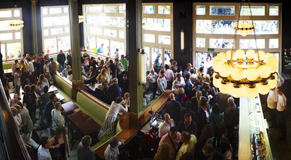 Reinauguración del Bar Velódromo, Barcelona