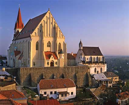 Znojmo, Iglesia de San Nicolás
