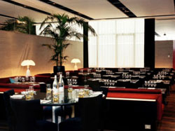 Sala del restaurante Noti