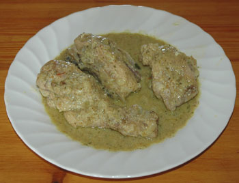 Pollo en pepitoria
