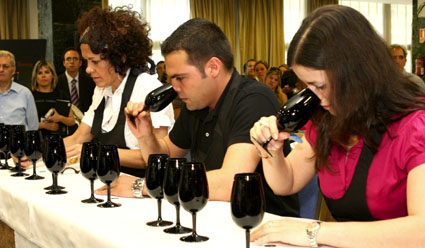 Momento de la competición de Nariz de Oro 2009