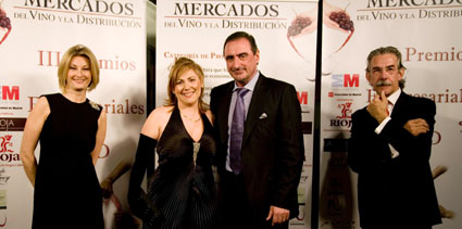 Mónica Muñoz, Pilar Pulido, Carlos Herrera y José Ramón Lisarrague