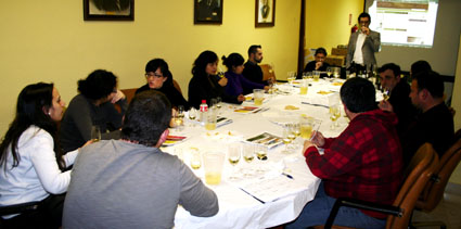 Alumnos en el curso de gestión y comercialización del vino español