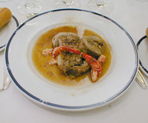 Chop de Cordero a la Miel, Pomelo y Curry con Carabineros Breseados