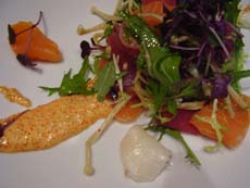 Sashimi en ensalada