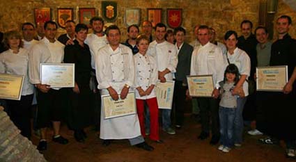 Los finalistas del certamen, después de la entrega de premios