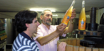 Javier Martín, a la izquierda; con Emilio Luengas