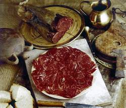 Plato de cecina. Foto: C.R. IGP Cecina de León