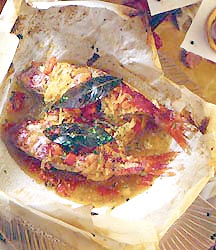 Salmonetes en papillote a la naranja (Koldo Royo)