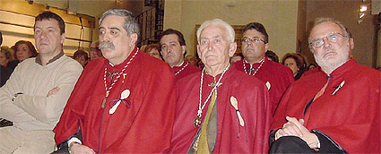 Koldo Royo (izq.) y algunos representantes de la 
