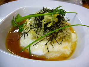 Besugo al vapor con mousse de apio-nabo