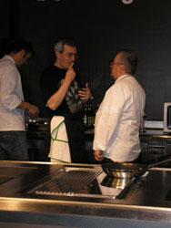 Juan Mari Arzak con su equipo en Vanguardi BCN