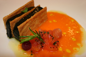 Pastel de bonito con tomate