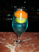 Gin tonic azul