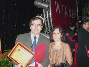 José Oneto con su esposa