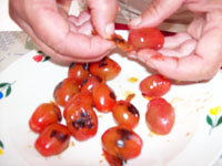 Quitamos la piel con cuidado