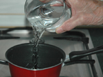Medio vaso de agua