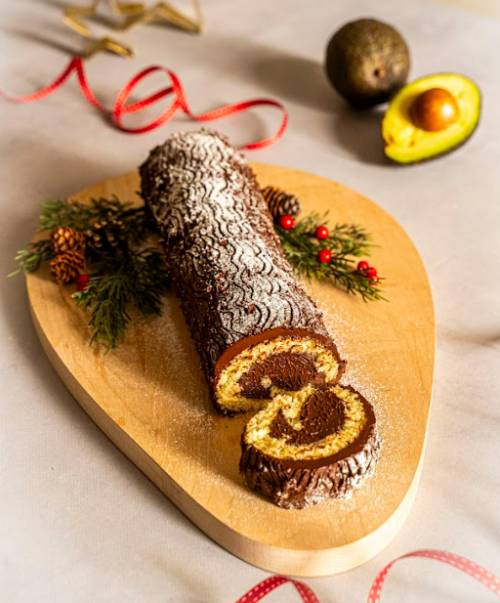 Delicioso Tronco de Navidad de Chocolate y Aguacate