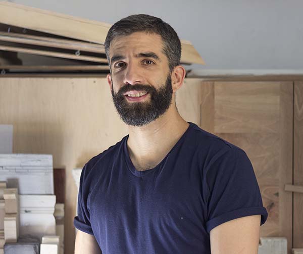 Antonio Fernandez Alvira Creador Artista Premio Arte Emergente Cerv Alhambra Afuegolento