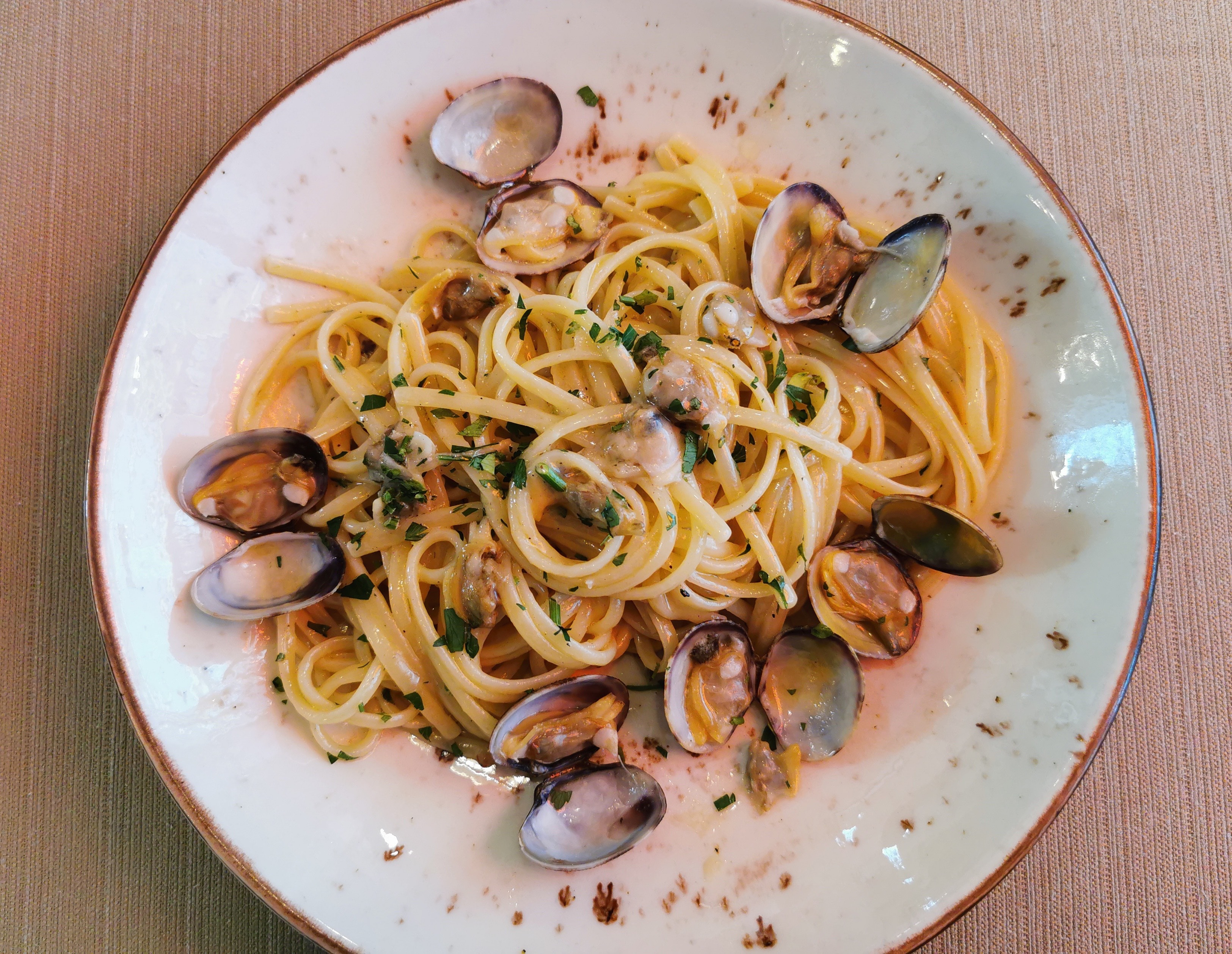 Cocina napolitana y funiculì-funiculà - A Fuego Lento Cocina napolitana y funiculì-funiculà - A Fuego Lento