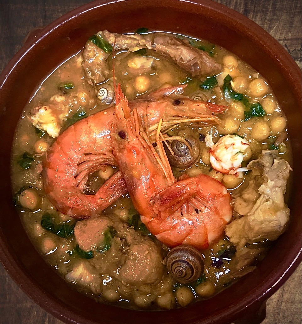 Receta Cazuela de Garbanzos con Conejo, Gambas Y Espinacas Jose Cortes Afuegolento