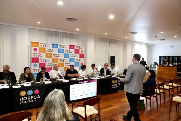 jurado iii concurso cocina pescado popular opmallorcamar horeca baleares 2025 afuegolento