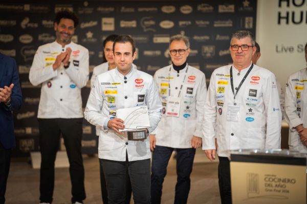 Javier Gil Ganador VI Concurso Camarero del Año Afuegolento